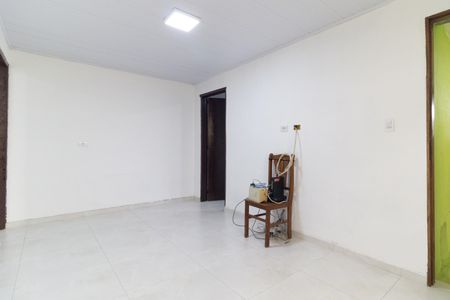 Sala de casa à venda com 3 quartos, 120m² em Vila Caraguata, São Paulo