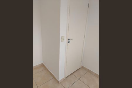 Quarto de apartamento para alugar com 3 quartos, 54m² em Campo Grande, Rio de Janeiro