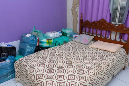 Quarto 1 de casa para alugar com 2 quartos, 90m² em Cosmos, Rio de Janeiro