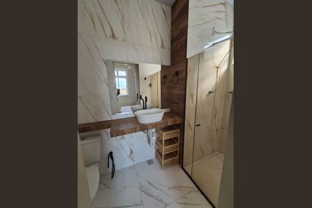 Banheiro de apartamento à venda com 3 quartos, 90m² em Nova Cachoeirinha, Belo Horizonte