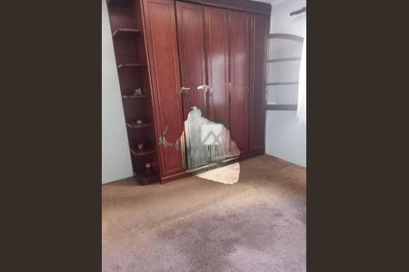 Casa à venda com 3 quartos, 377m² em Parque Bandeirante, Santo André