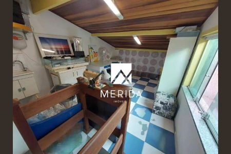 Casa à venda com 3 quartos, 181m² em Parque Bandeirante, Santo André