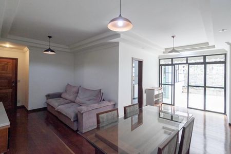 Sala de apartamento para alugar com 4 quartos, 132m² em União, Belo Horizonte