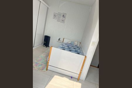 Quarto de casa para alugar com 5 quartos, 200m² em Parque das Arvores, São Paulo