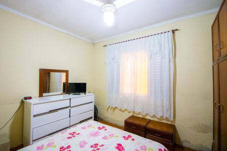 Quarto 1 de casa à venda com 2 quartos, 132m² em Vila Guarará, Santo André