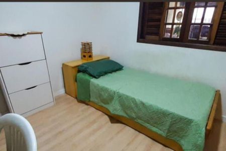 Casa à venda com 3 quartos, 219m² em Cidade das Flores, Osasco