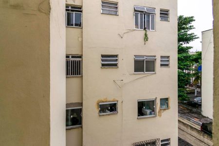 Vista da Sala de apartamento para alugar com 2 quartos, 50m² em Bonsucesso, Rio de Janeiro
