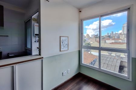 Sala de kitnet/studio para alugar com 1 quarto, 29m² em Cambuci, São Paulo