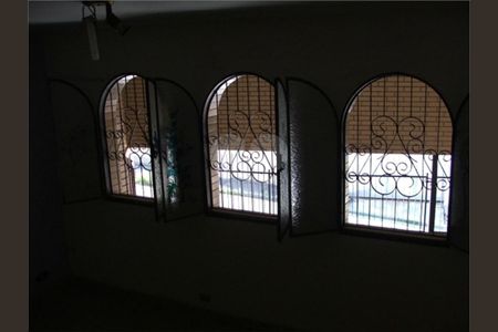 Casa à venda com 3 quartos, 190m² em Jardim do Papai, Guarulhos