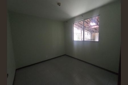 Foto 13 de apartamento à venda com 2 quartos, 50m² em Monte Castelo, Contagem