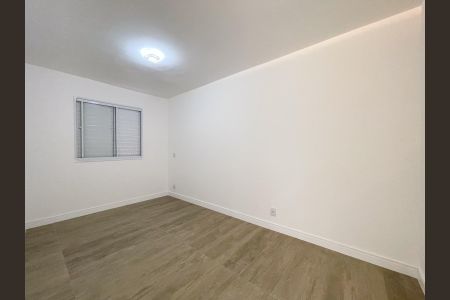 Quarto de apartamento para alugar com 2 quartos, 59m² em Votupoca, Barueri