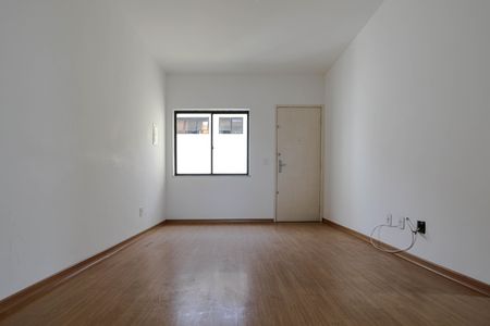 Sala de apartamento para alugar com 2 quartos, 69m² em Vila Mogilar, Mogi das Cruzes