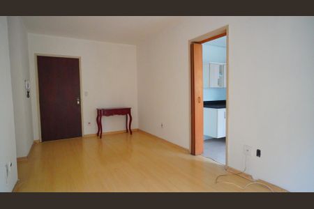 Sala de apartamento para alugar com 2 quartos, 54m² em Glória, Porto Alegre
