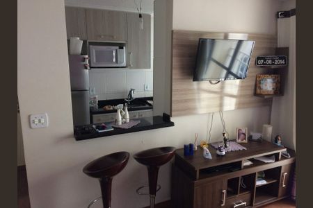 Sala de apartamento para alugar com 2 quartos, 47m² em Jardim Sao Miguel, Ferraz de Vasconcelos