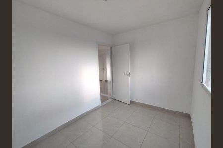 Quarto de apartamento para alugar com 2 quartos, 42m² em Vila Nova Bonsucesso, Guarulhos