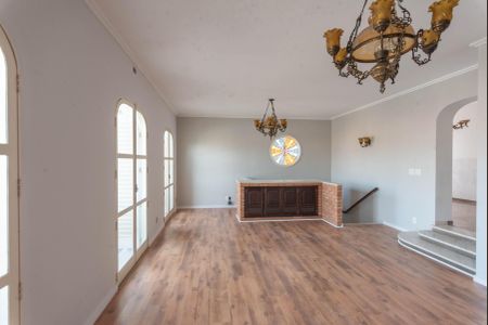 Sala de casa para alugar com 3 quartos, 213m² em Jardim Leonor, Campinas