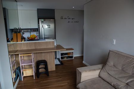 Sala de apartamento para alugar com 2 quartos, 41m² em Jardim Esmeralda, São Paulo
