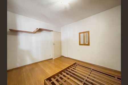 Quarto de apartamento para alugar com 1 quarto, 69m² em Vila Osasco, Osasco