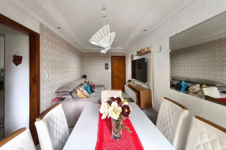 Sala de apartamento à venda com 2 quartos, 70m² em Jardim Amoreiras, Campinas