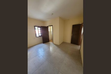 Sala de casa para alugar com 4 quartos, 240m² em Chácara das Pedras, Porto Alegre