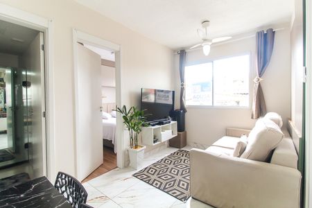 Sala de apartamento para alugar com 2 quartos, 36m² em Guaianases, São Paulo