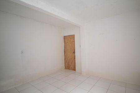 Quarto de casa para alugar com 1 quarto, 70m² em Parque Primavera, Guarulhos