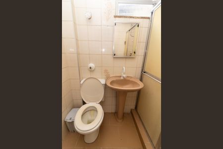 Banheiro da Suíte de apartamento para alugar com 1 quarto, 56m² em Realengo, Rio de Janeiro