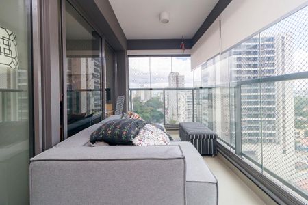 Sala - Varanda de apartamento para alugar com 2 quartos, 66m² em Santo Amaro, São Paulo
