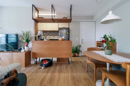 Sala de apartamento para alugar com 2 quartos, 66m² em Santo Amaro, São Paulo