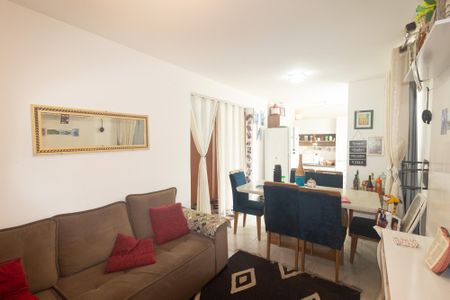 Sala de apartamento para alugar com 2 quartos, 43m² em Paciência, Rio de Janeiro