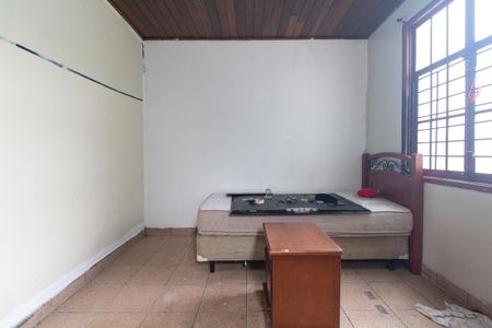 Kitnet de casa para alugar com 0 quarto, 25m² em Ipiranga, São Paulo