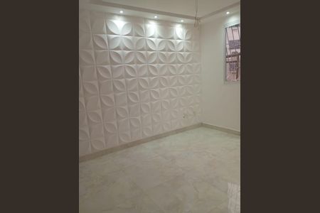 Sala de apartamento para alugar com 2 quartos, 40m² em Pavuna, Nilópolis