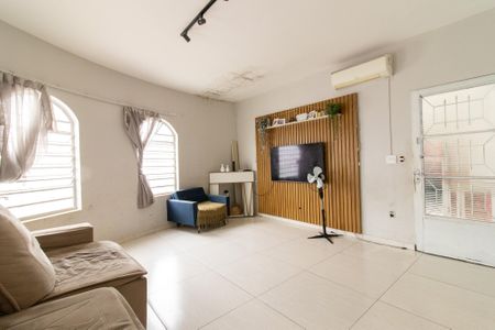 Sala de casa à venda com 3 quartos, 283m² em Jardim Santa Genebra, Campinas