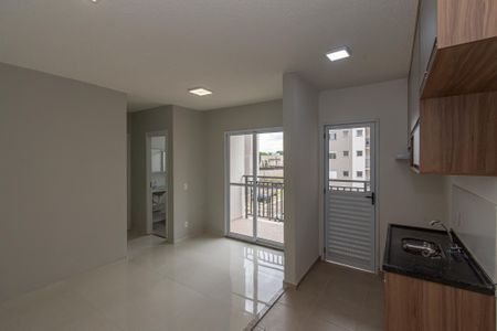 Sala de Estar/Jantar de apartamento para alugar com 2 quartos, 50m² em Jardim Amanda I, Hortolândia
