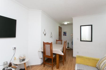 Sala de apartamento à venda com 2 quartos, 42m² em Jardim Redil, São Paulo