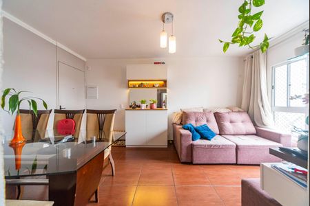 Sala de apartamento para alugar com 2 quartos, 54m² em Vila Guarará, Santo André