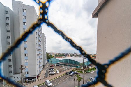 Vista da Sala de apartamento para alugar com 2 quartos, 54m² em Vila Guarará, Santo André