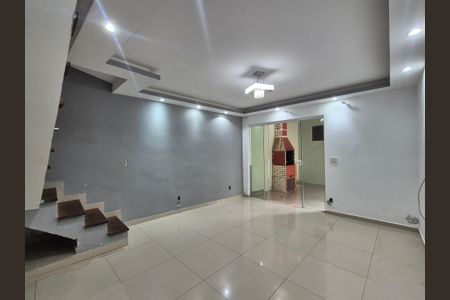 Casa para alugar com 3 quartos, 150m² em Vargem Pequena, Rio de Janeiro