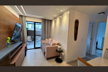 Sala de apartamento à venda com 2 quartos, 68m² em Vargem Grande, Rio de Janeiro