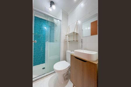 Banheiro de apartamento à venda com 1 quarto, 33m² em Santa Maria, Osasco