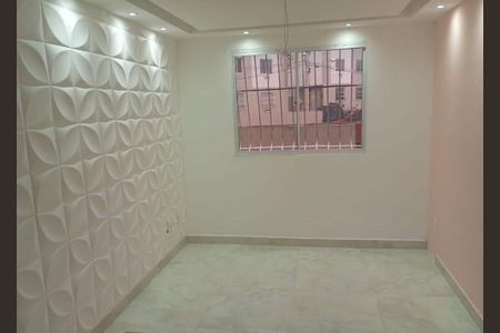 Sala de apartamento para alugar com 2 quartos, 40m² em Pavuna, Nilópolis