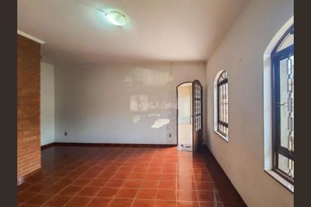 Casa à venda com 4 quartos, 151m² em Jardim Estoril, Campinas