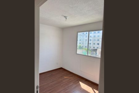 Quarto de apartamento para alugar com 2 quartos, 42m² em Trindade, São Gonçalo