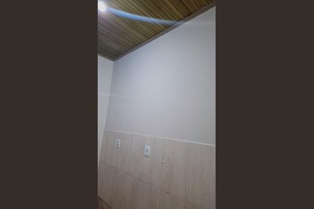 Cozinha de casa para alugar com 2 quartos, 45m² em Viamópolis, Viamão