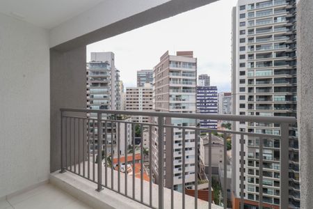 Varanda de kitnet/studio para alugar com 1 quarto, 26m² em Sumaré, São Paulo