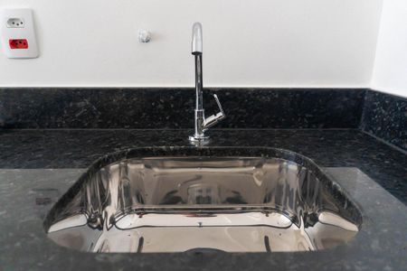 Cozinha de kitnet/studio à venda com 1 quarto, 26m² em Mirandópolis, São Paulo