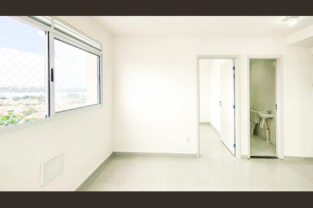 Sala de apartamento para alugar com 2 quartos, 33m² em Veleiros, São Paulo