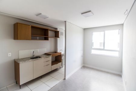 Sala de apartamento para alugar com 1 quarto, 30m² em Chacara Santa Lucia, Carapicuíba