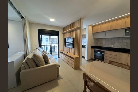 Sala de apartamento para alugar com 1 quarto, 40m² em Dezoito do Forte Empresarial/alphaville., Barueri