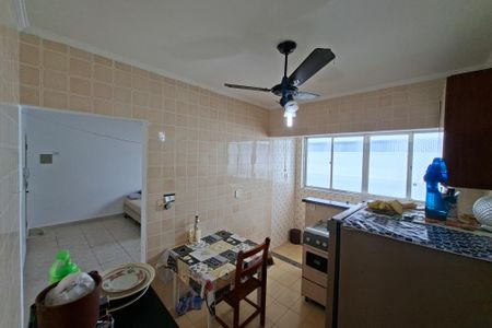 Cozinha de kitnet/studio para alugar com 0 quarto, 45m² em Guilhermina, Praia Grande